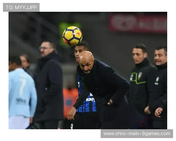 拉齐奥定位球制造混乱 拉齐奥定位球制造混乱