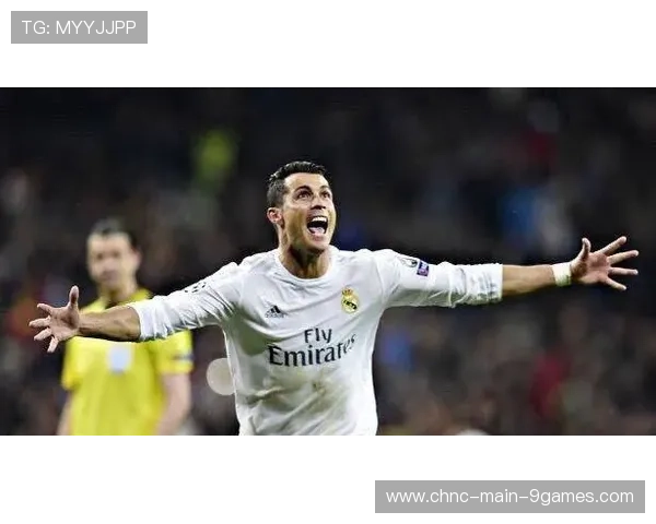 皇马边路急速突破，罗德里戈横传维尼修斯轻松推进